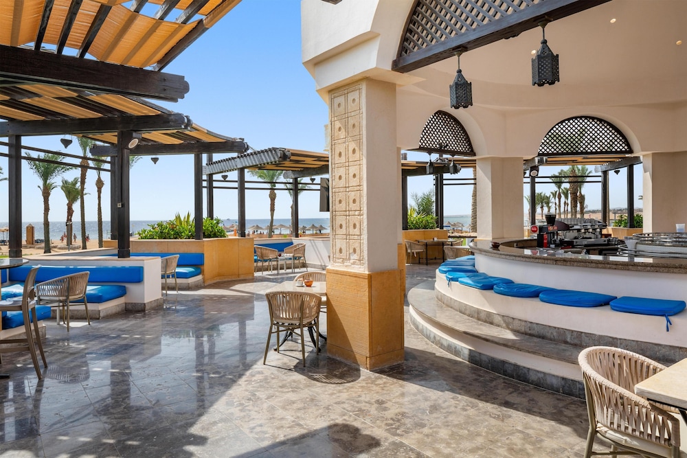 Pickalbatros The Palace Port Ghalib — Restaurant & bars in El Quseir, Red Sea