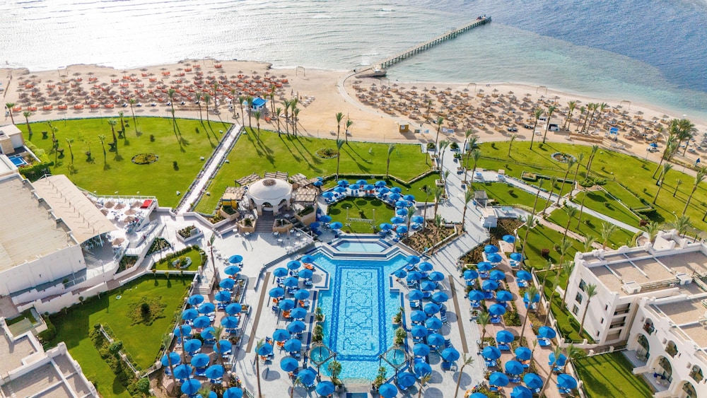 Pickalbatros The Palace Port Ghalib — Beach in El Quseir, Red Sea