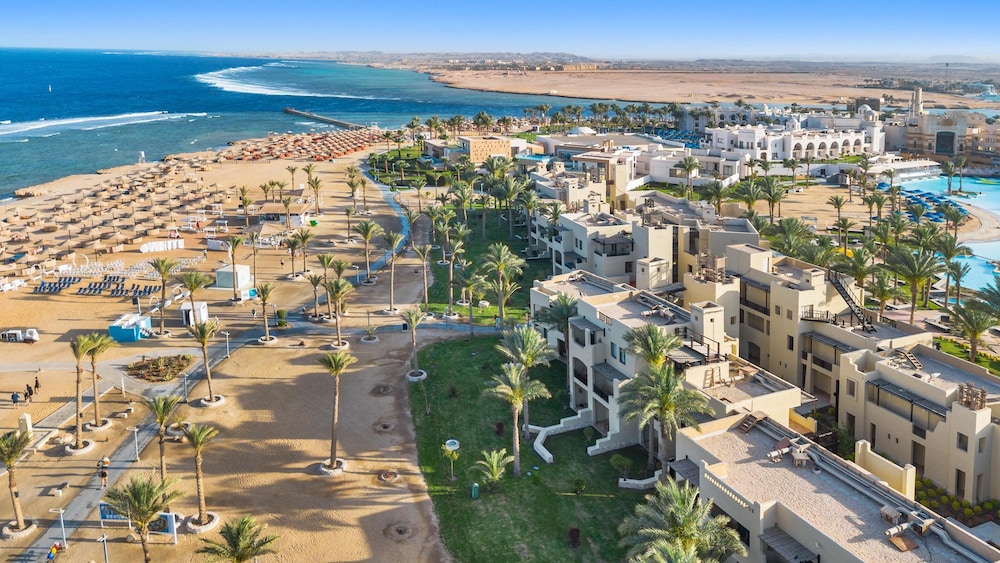 Pickalbatros The Palace Port Ghalib — Beach in El Quseir, Red Sea