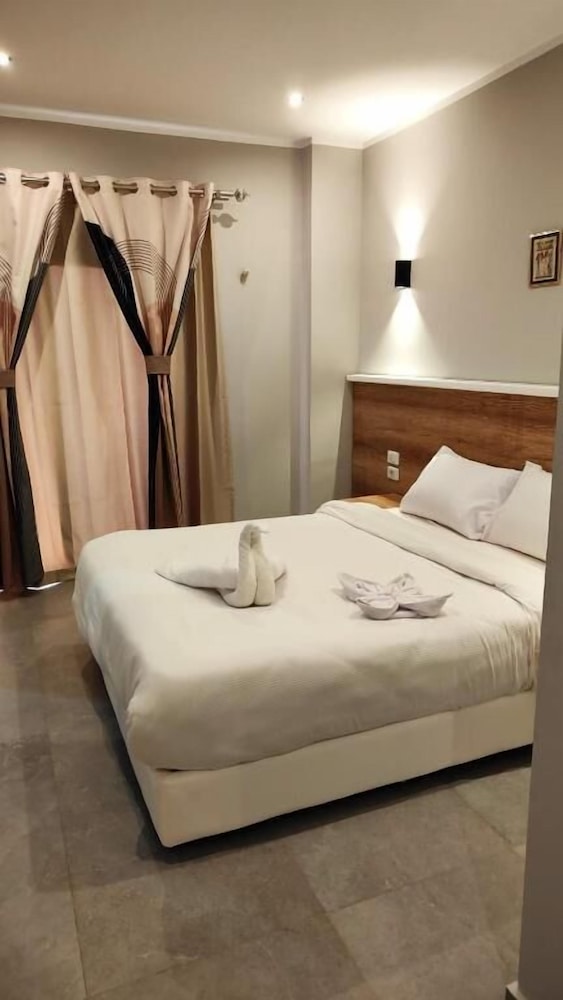 Magic Beach Hotel Hurghada — Hotel rooms in Hurghada, Red Sea