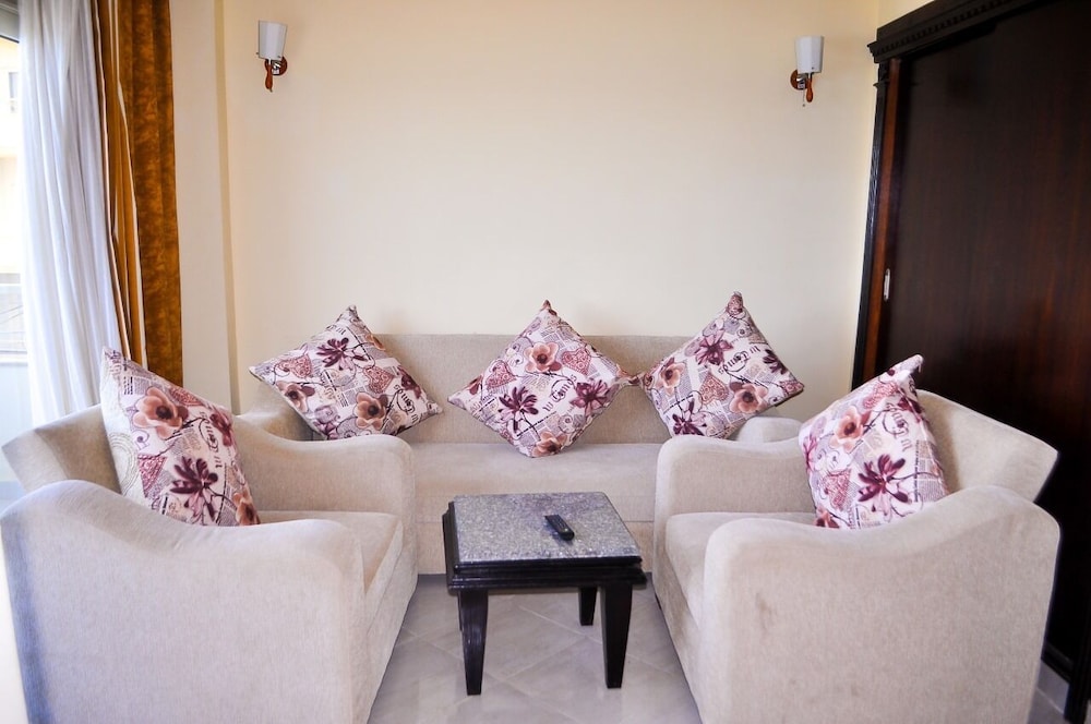 Magic Beach Hotel Hurghada — Hotel rooms in Hurghada, Red Sea