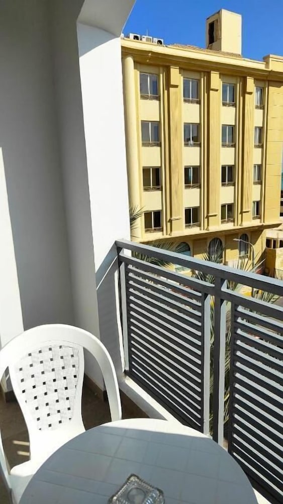 Magic Beach Hotel Hurghada — Hotel building in Hurghada, Red Sea