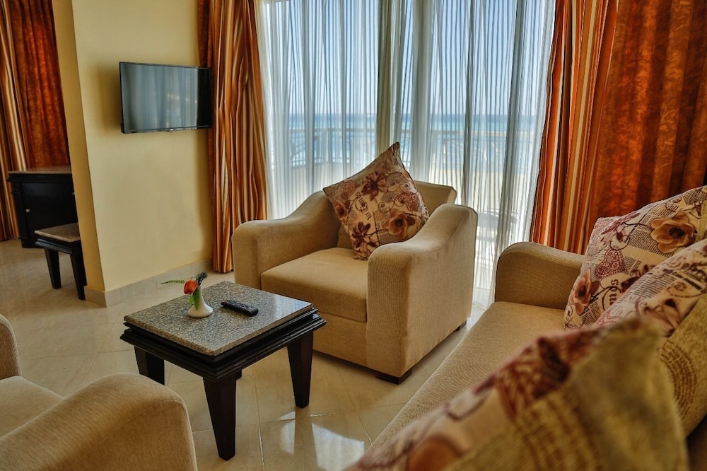 Magic Beach Hotel Hurghada — Hotel rooms in Hurghada, Red Sea