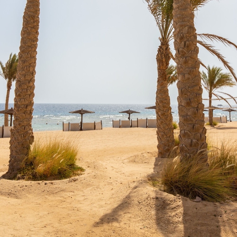 The Oberoi, Sahl Hasheesh — Beach in Hurghada, Red Sea