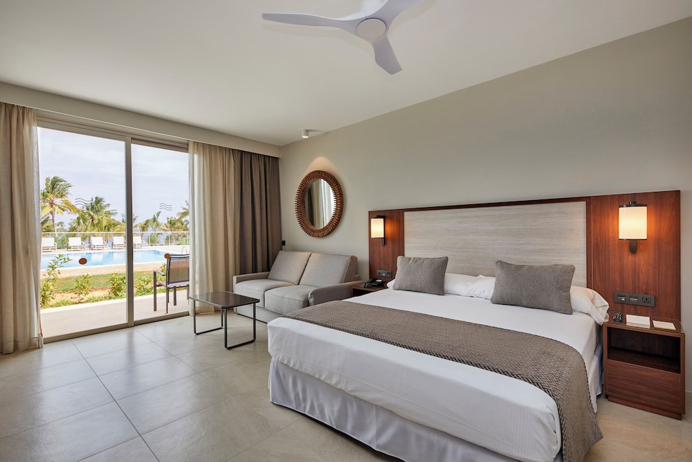 Hotel Riu Jambo - All Inclusive — Hotel rooms in Nungwi, Zanzibar North
