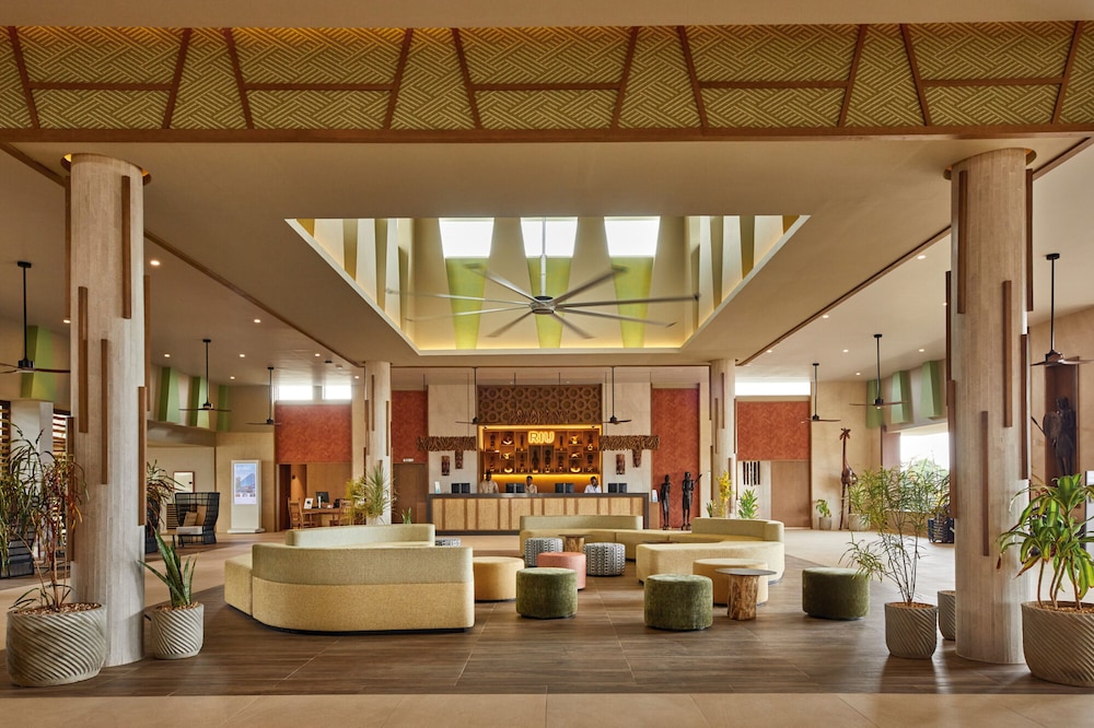 Hotel Riu Jambo - All Inclusive — Hotel building in Nungwi, Zanzibar North