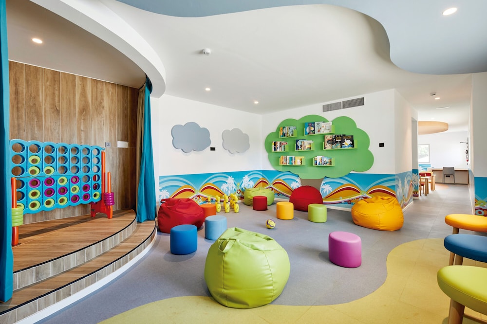 Hotel Riu Jambo - All Inclusive — Attractions for children in Nungwi, Zanzibar North