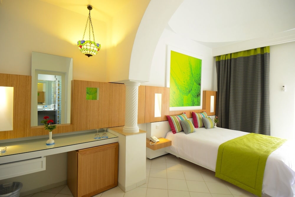 One Resort Aqua Park & Spa — Hotel rooms in Skanes inc. Monastir, Monastir