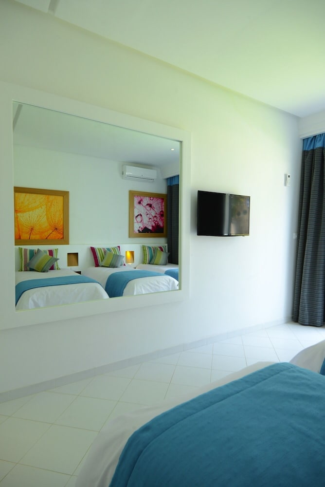One Resort Aqua Park & Spa — Hotel rooms in Skanes inc. Monastir, Monastir