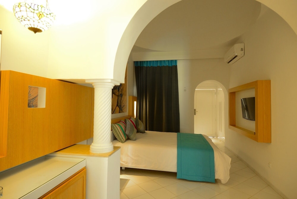 One Resort Aqua Park & Spa — Hotel rooms in Skanes inc. Monastir, Monastir