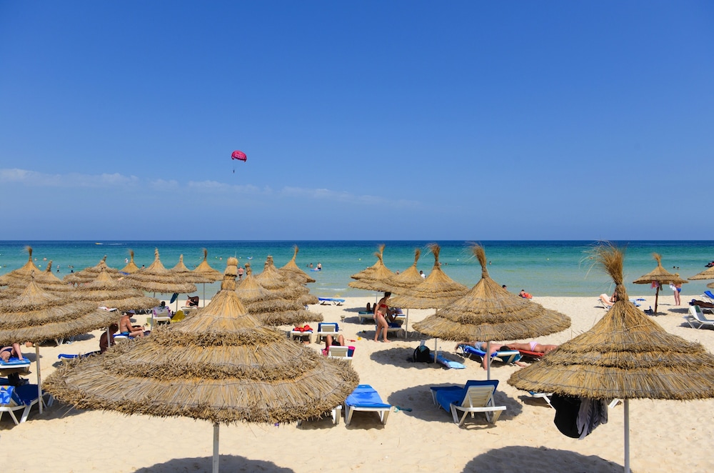 One Resort Jockey — Beach in Skanes inc. Monastir, Monastir