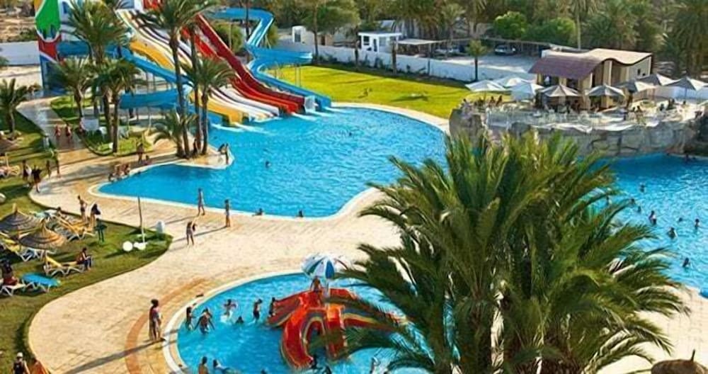 One Resort Jockey — Swimming pool in Skanes inc. Monastir, Monastir