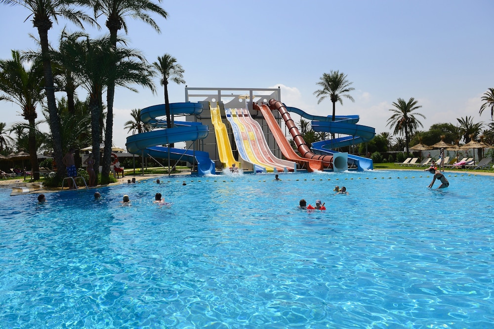 One Resort Jockey — Swimming pool in Skanes inc. Monastir, Monastir