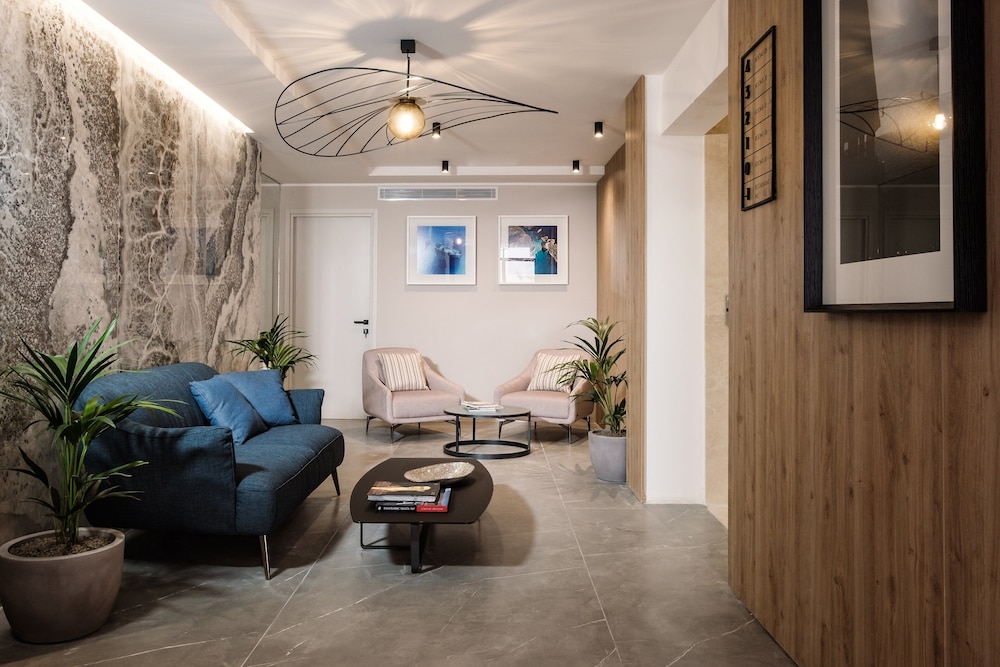 Amery House — Hotel rooms in Sliema, Malta Island