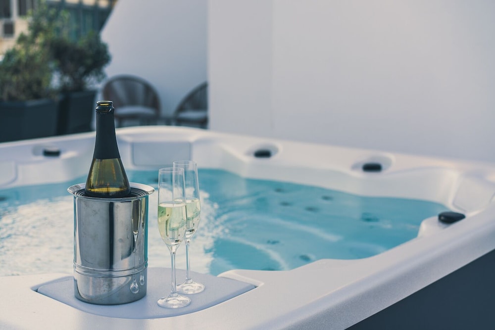 Amery House — Spa in Sliema, Malta Island