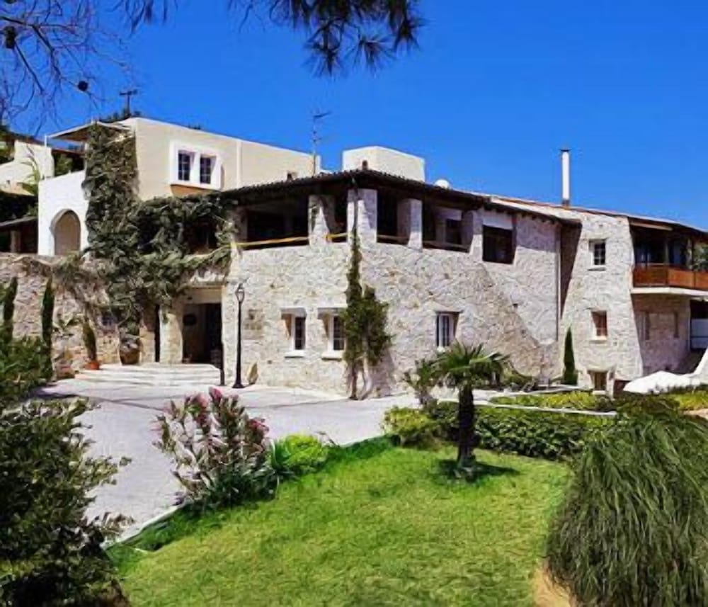 Atrium Hotel — Hotel building in Skiathos, Thessaly