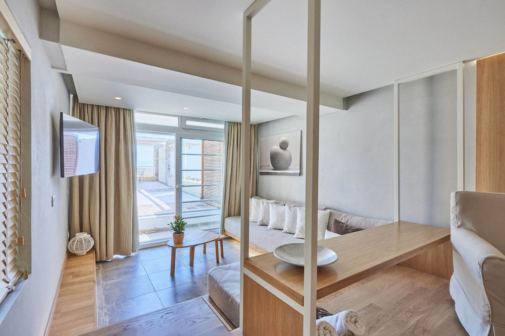 Atrium Hotel — Hotel rooms in Skiathos, Thessaly