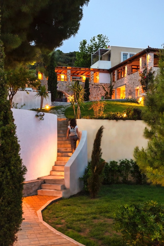 Atrium Hotel — Hotel building in Skiathos, Thessaly