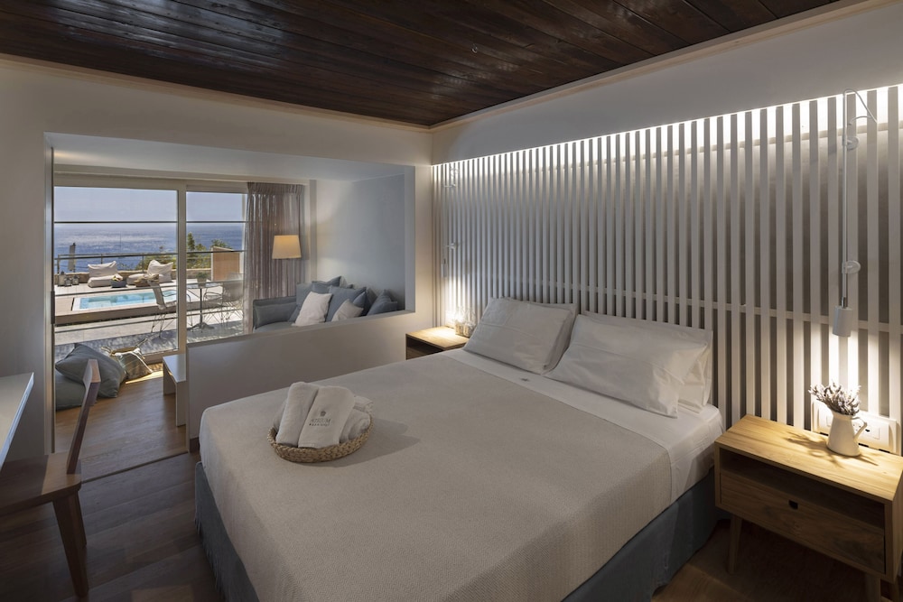 Atrium Hotel — Hotel rooms in Skiathos, Thessaly