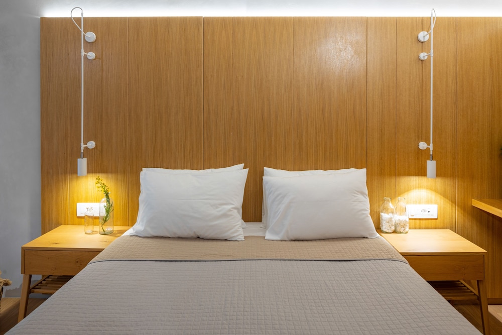 Atrium Hotel — Hotel rooms in Skiathos, Thessaly