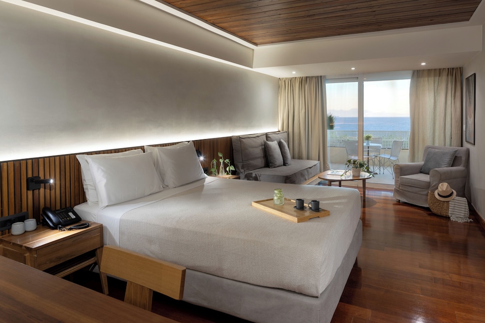 Atrium Hotel — Hotel rooms in Skiathos, Thessaly