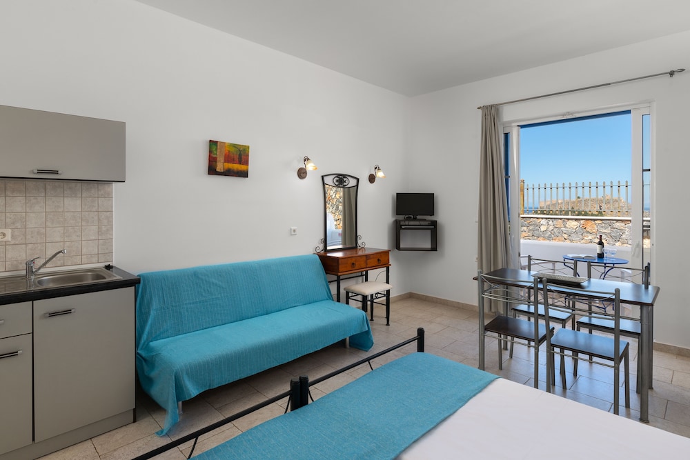 'Lindian Myth' Sea View Studios — Hotel rooms in Lindos, South Aegean