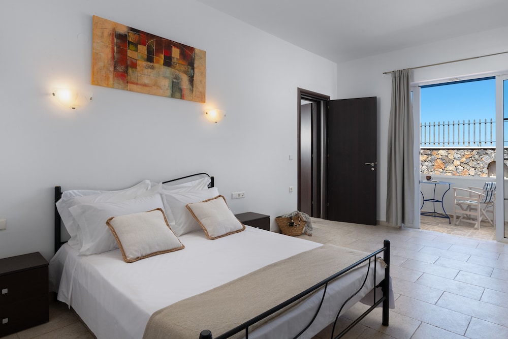'Lindian Myth' Sea View Studios — Hotel rooms in Lindos, South Aegean