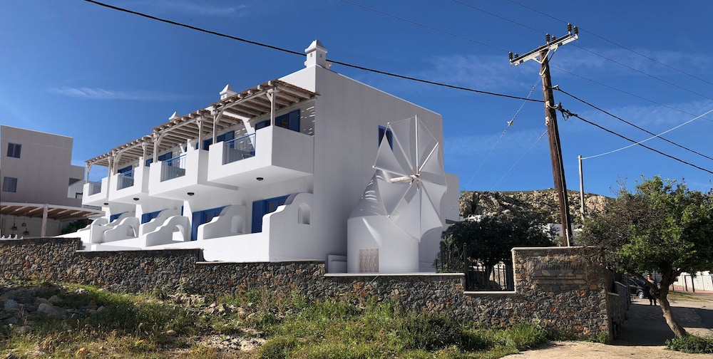 'Lindian Myth' Sea View Studios — Hotel building in Lindos, South Aegean