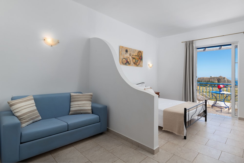 'Lindian Myth' Sea View Studios — Hotel rooms in Lindos, South Aegean