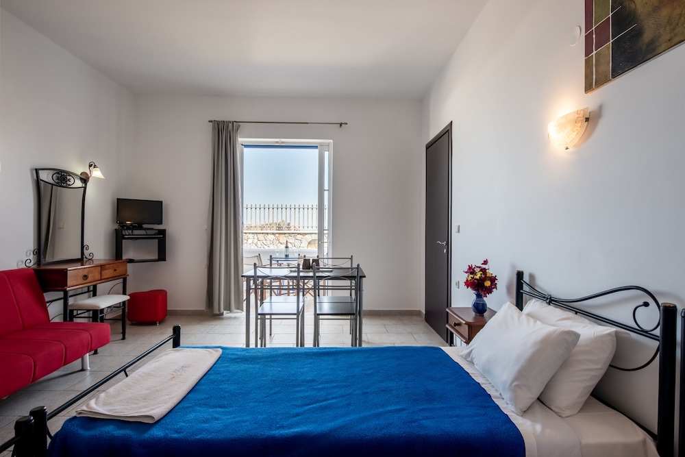 'Lindian Myth' Sea View Studios — Hotel rooms in Lindos, South Aegean