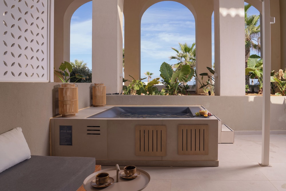 Iperion Beach — Spa in Rethymnon