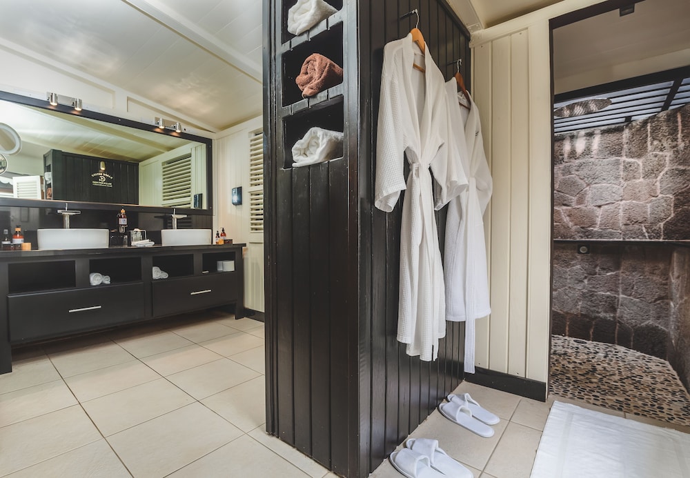 Rabot Hotel from Hotel Chocolat — Hotel rooms in Soufriere