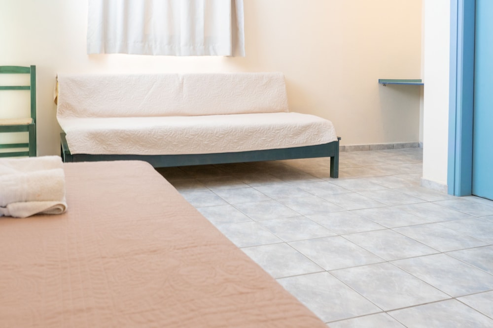 Thalassi Hotel — Rooms in Rethymnon