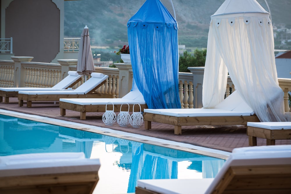 Notos Heights Hotel & Suites - zdjęcie 3