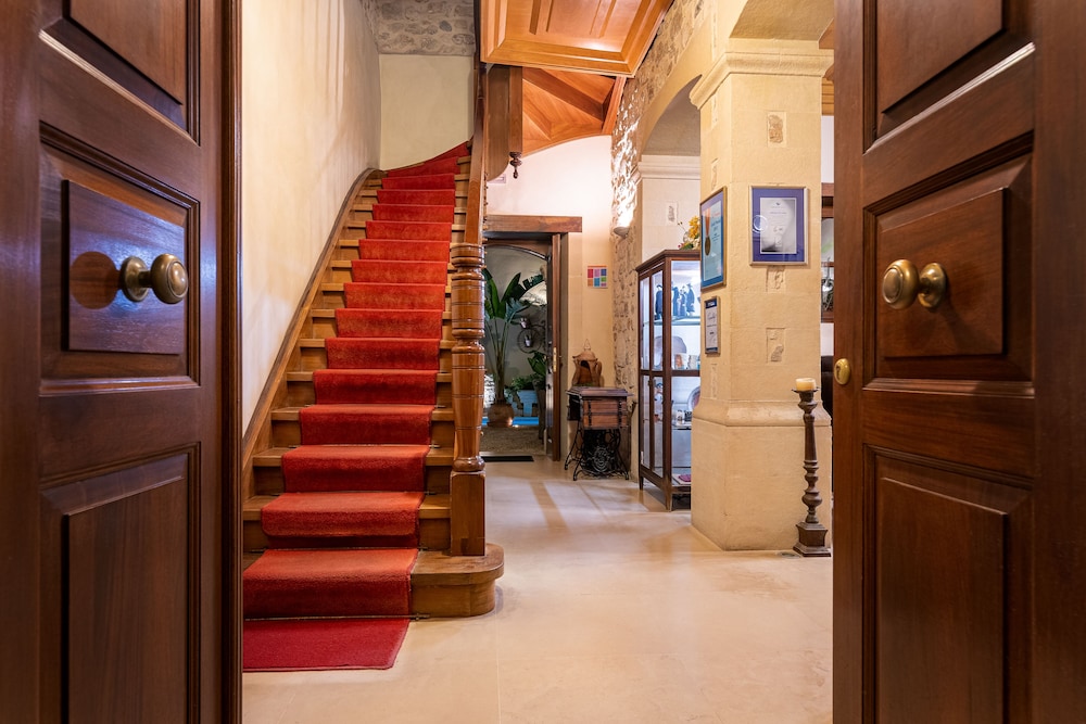 Palazzino Di Corina — Hotel building in Rethymnon