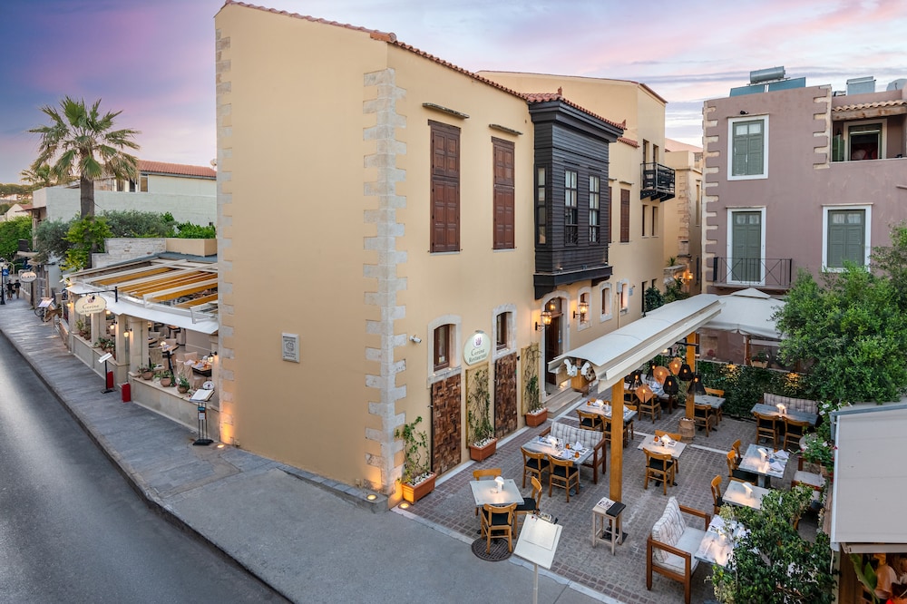 Palazzino Di Corina — Restaurant & bars in Rethymnon