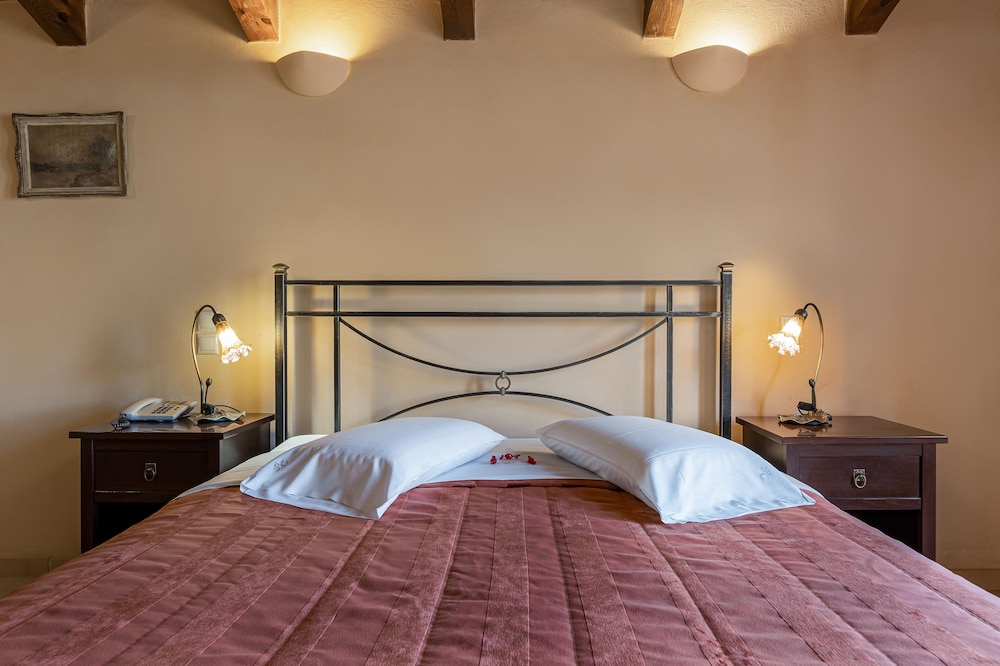 Palazzino Di Corina — Hotel rooms in Rethymnon