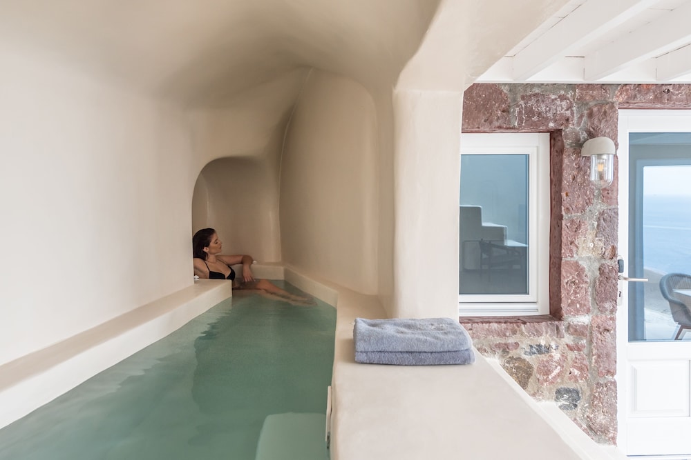 Art Maisons Oia Castle — Spa in Oia, South Aegean