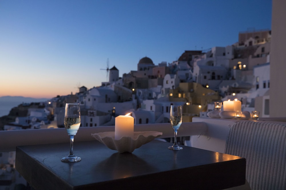 Art Maisons Oia Castle — Attractions in the area in Oia, South Aegean