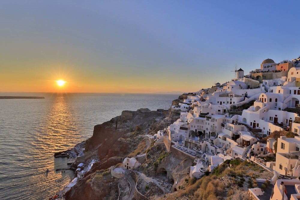 Art Maisons Oia Castle — Attractions in the area in Oia, South Aegean
