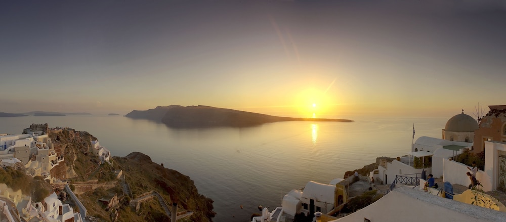 Art Maisons Oia Castle — Attractions in the area in Oia, South Aegean