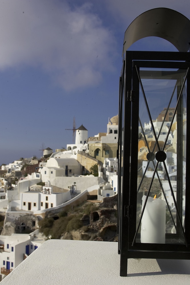 Art Maisons Oia Castle — Attractions in the area in Oia, South Aegean