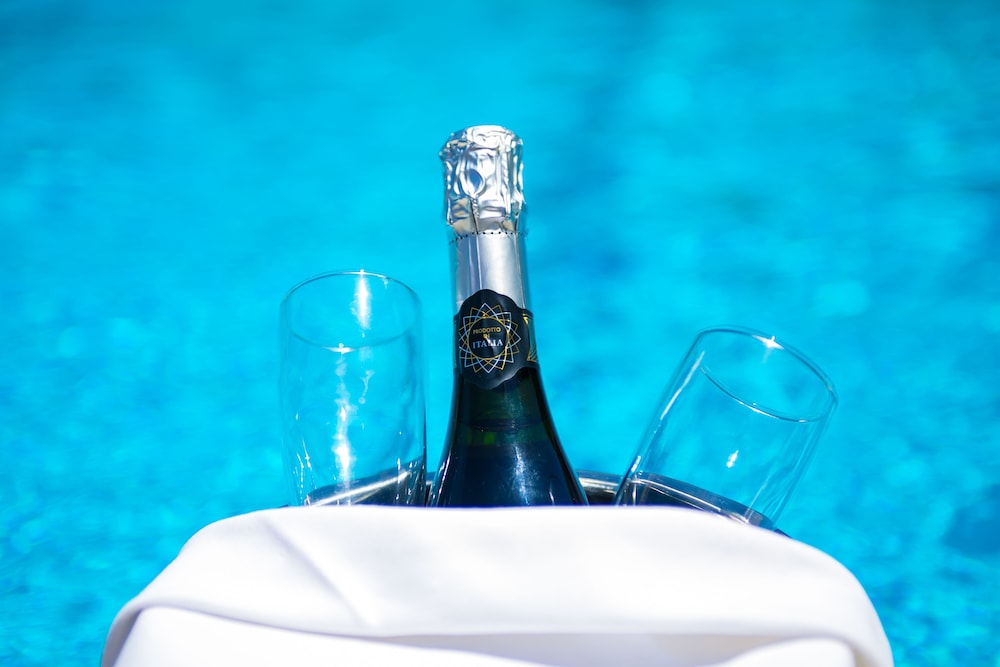 Atrion Hotel — Swimming pool in Chania
