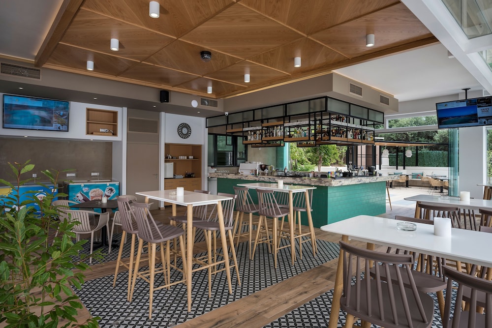 Atrion Hotel - zdjęcie 5