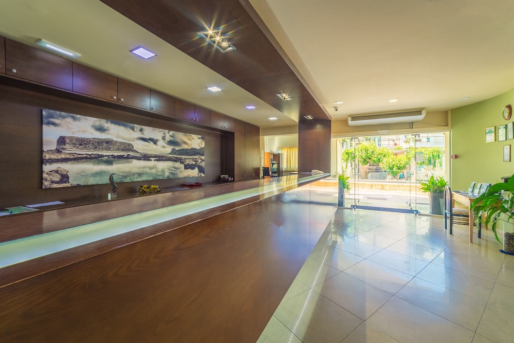 Atrion Hotel — Hotel building in Chania