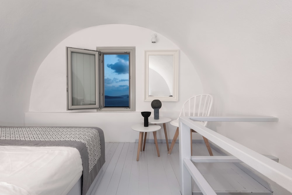 Caldera Premium Villas - Adults Only — Hotel rooms in Oia, South Aegean
