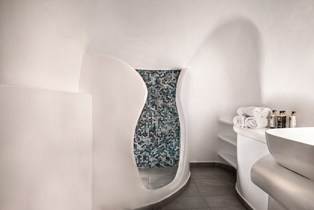 Caldera Premium Villas - Adults Only — Hotel rooms in Oia, South Aegean