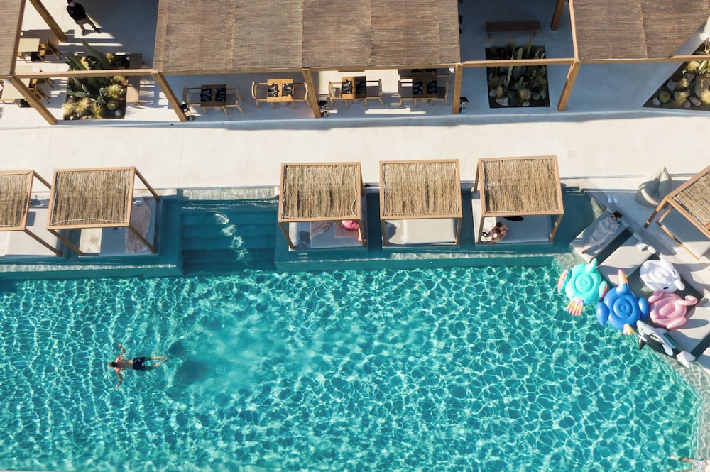 Rocabella Mykonos Hotel, a member of Design Hotels — Swimming pool in Agios Stefanos, South Aegean