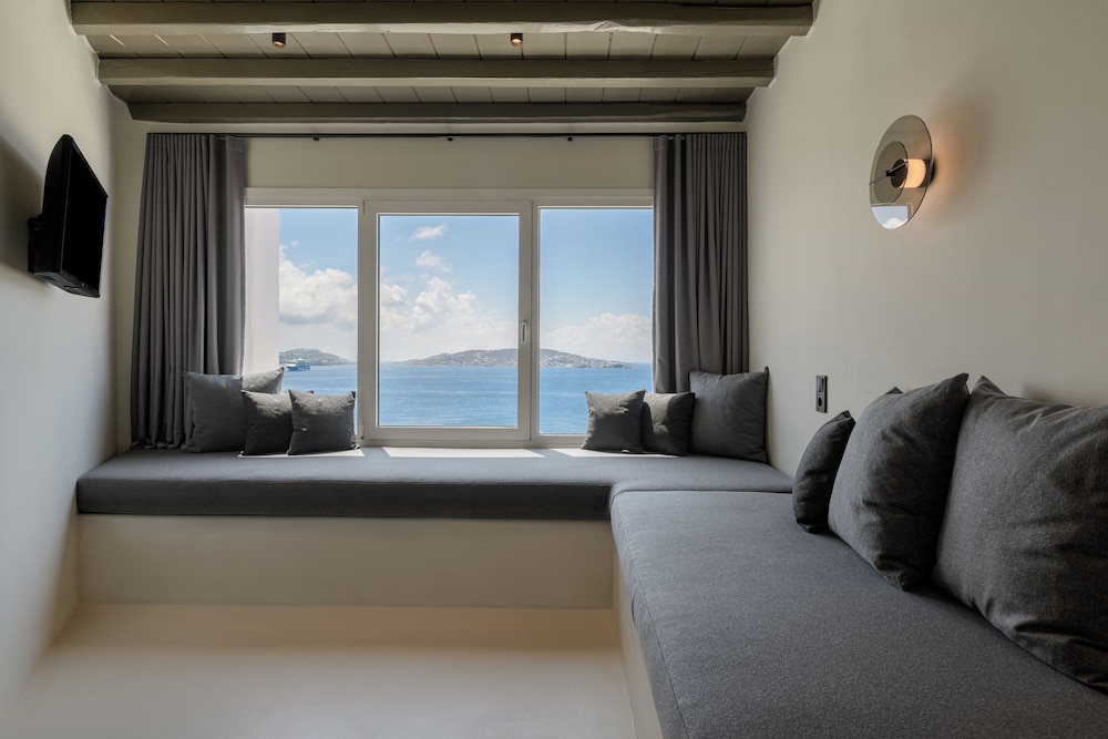 Rocabella Mykonos Hotel, a member of Design Hotels — Hotel rooms in Agios Stefanos, South Aegean