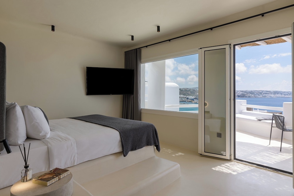 Rocabella Mykonos Hotel, a member of Design Hotels — Hotel rooms in Agios Stefanos, South Aegean